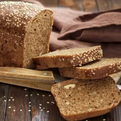 Bánh mì đen nguyên cám